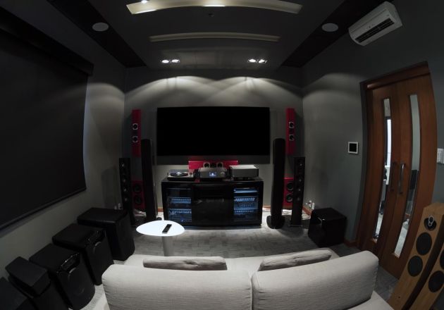 Audiovisionaries Showroom with Speakers